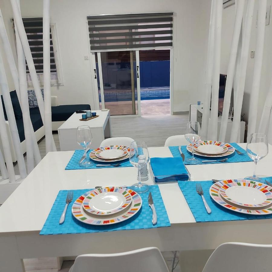 Stylish Villa พาราลิมนี ภายนอก รูปภาพ